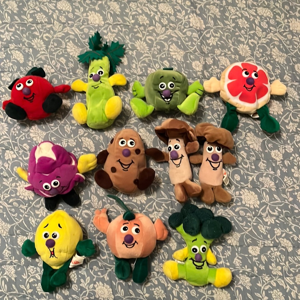 Toy box